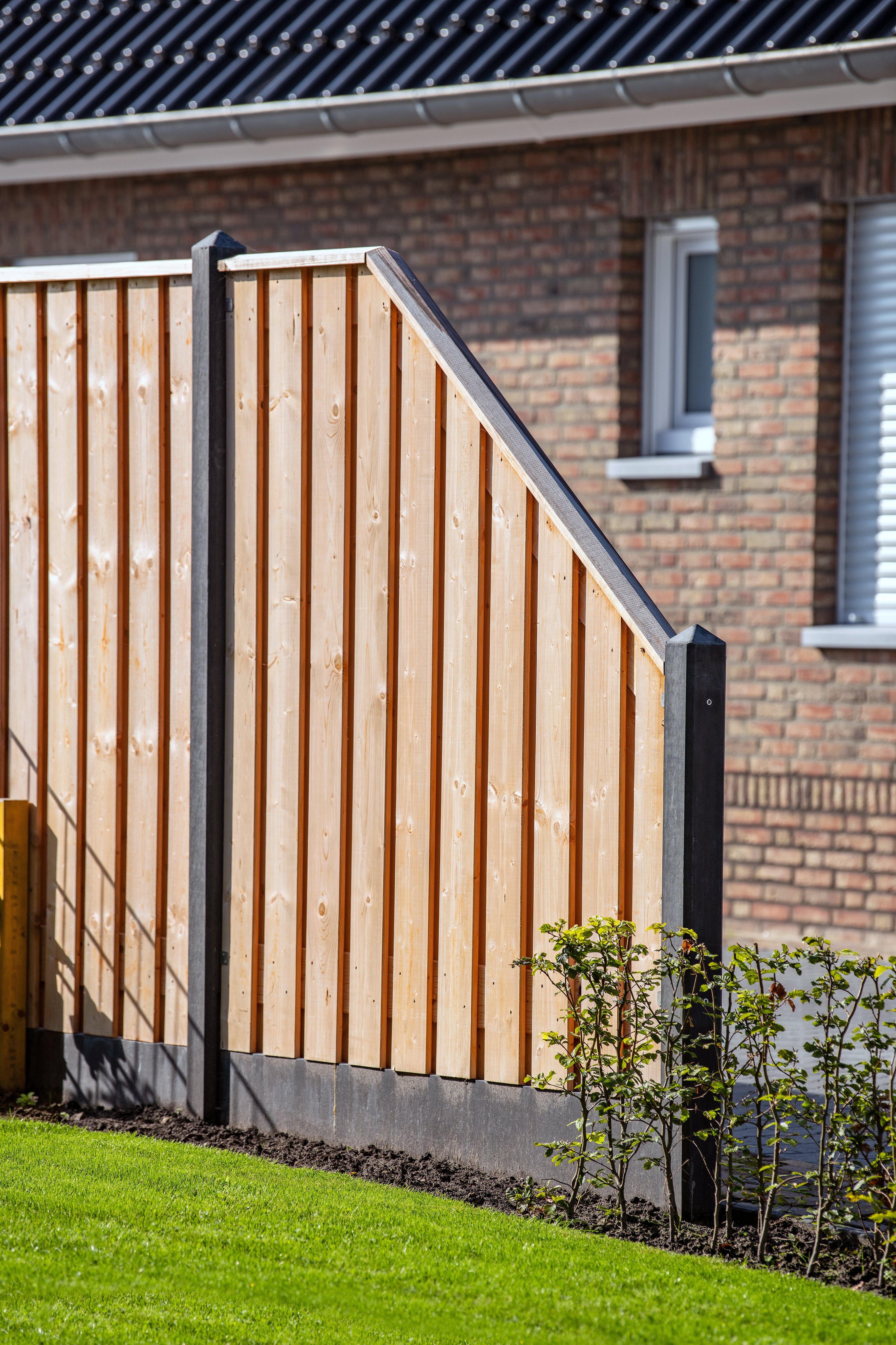 Tuinscherm Casablanca verloop, Red Class Wood geïmpregneerd ME vuren, RVS-geschroefd, 21-planks (19+2) 180 x 180/90 cm