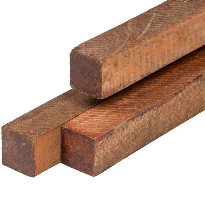 Azobé hardhout paal 7,0 x 7,0 x 350 cm fijn bezaagd, ongepunt